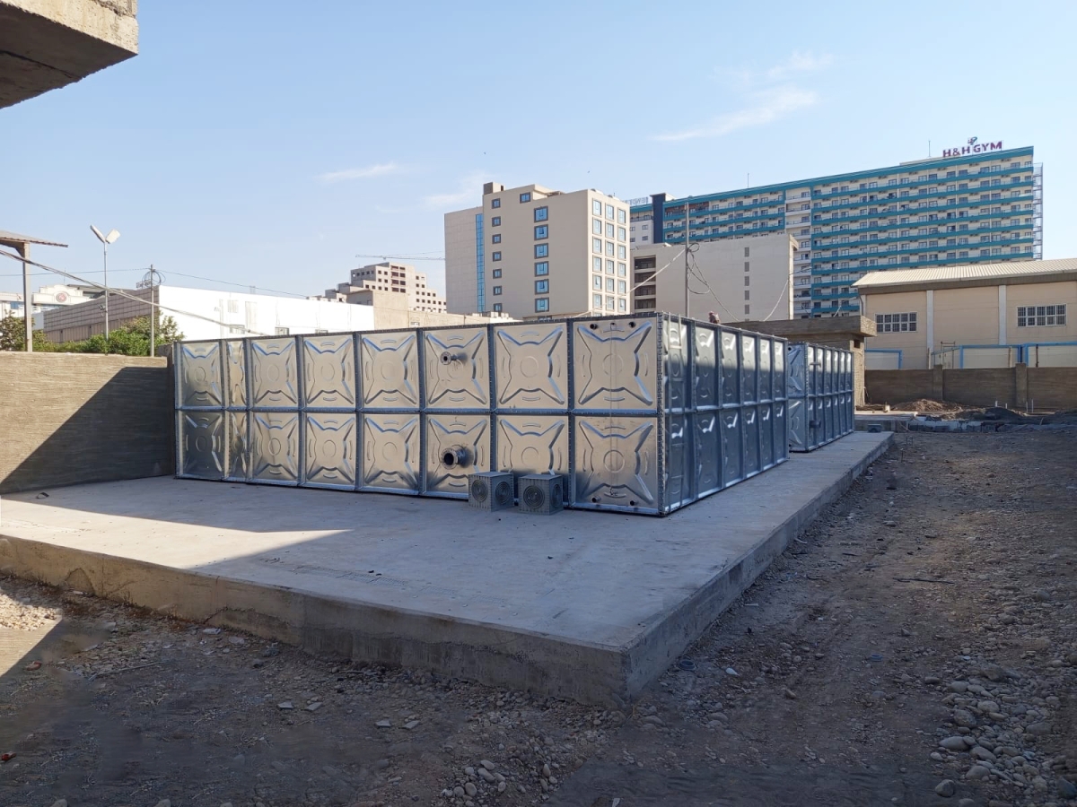 Irak, Erbil Galvaniz Su Deposu