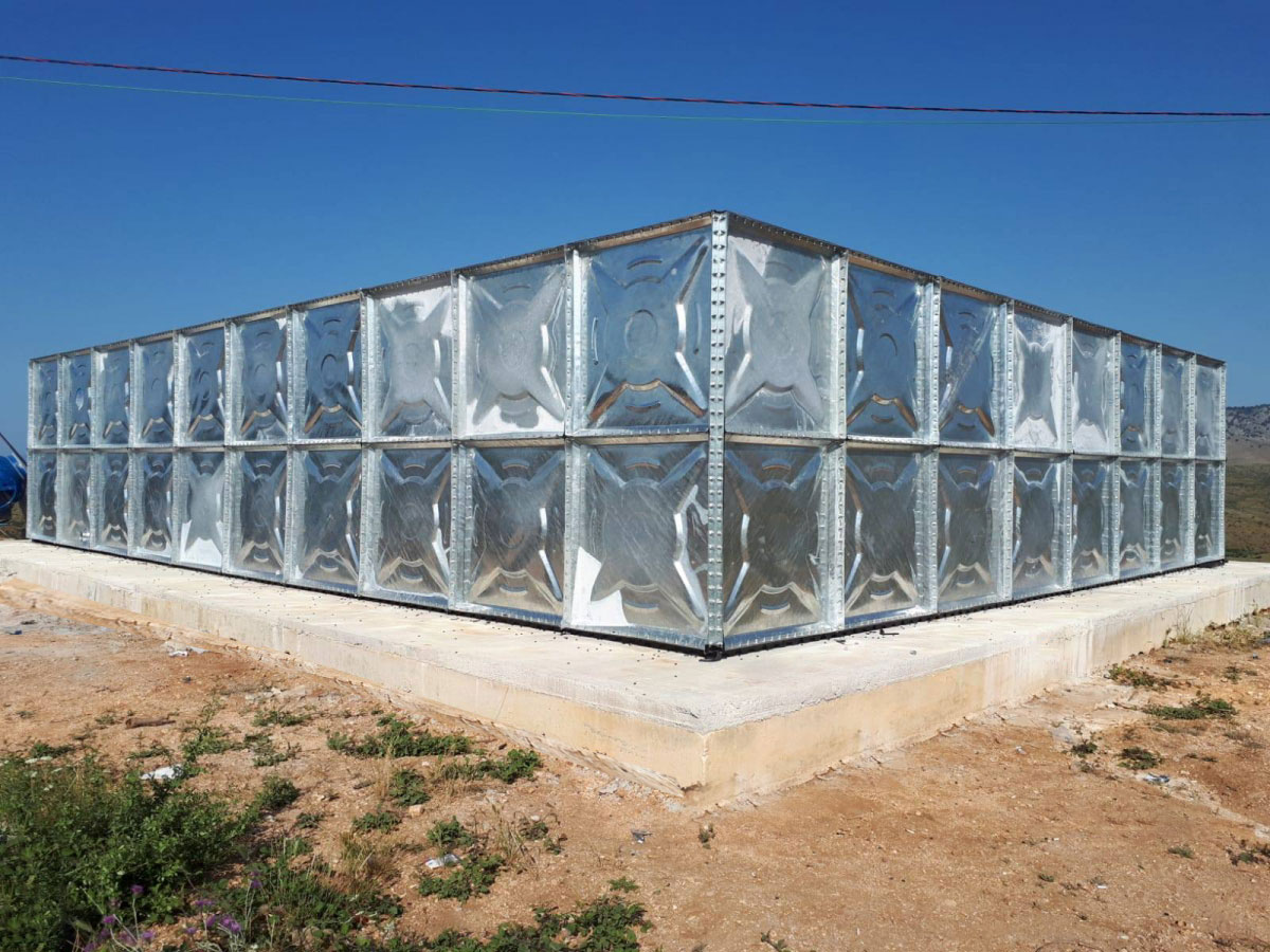 Konispol - Arnavutluk - Nar Çiftliği Projesi